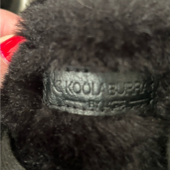 NWOT UGG KOOLABURRA SUNDELL BLACK FUZZ CHUCKA ANKLE BOOTS FAUX FUR SZ 9 - Picture 7 of 13